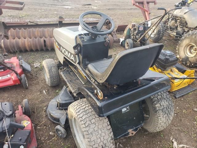 Noma GT18 Riding Mower