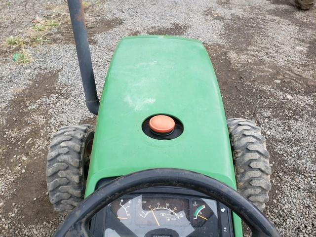 John Deere 790 4x4