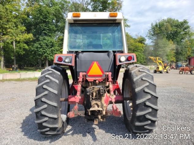 International 986 Diesel 2wd w/Cab