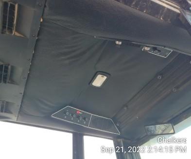 International 986 Diesel 2wd w/Cab