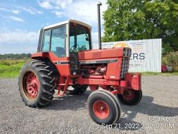 International 986 Diesel 2wd w/Cab