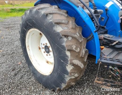 2002 New Holland TN65 4x4 w/Ldr