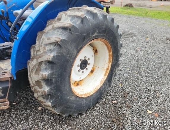 2002 New Holland TN65 4x4 w/Ldr