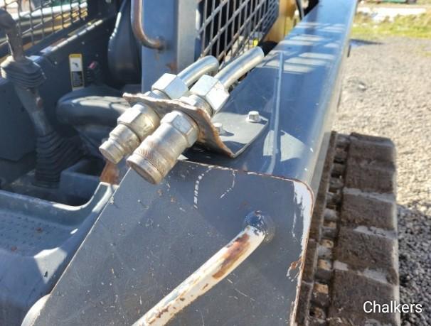 2012 John Deere 329D Skidsteer