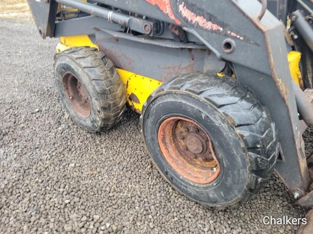 New Holland LS185.B Skidsteer