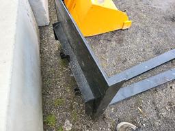 QT Pallet Forks/Off NH L325