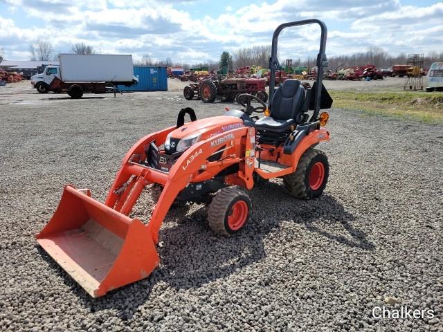 Kubota BX2380 4x4 w/Ldr.