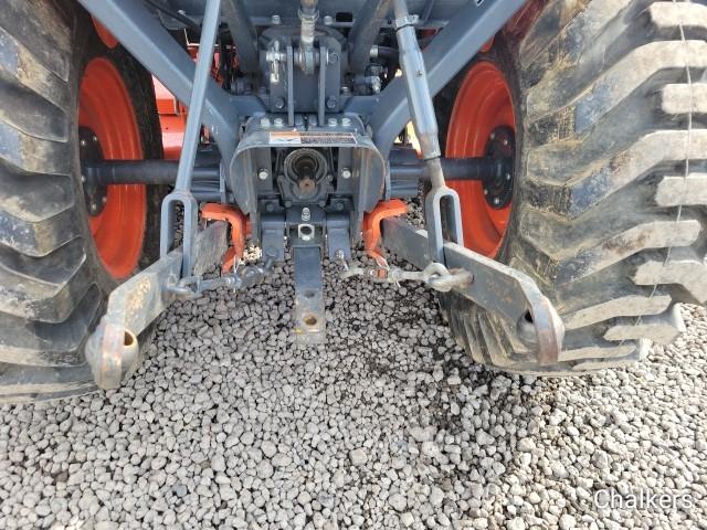 Kubota B3200 4x4 w/Ldr/Mower