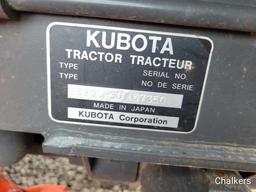 Kubota B3200 4x4 w/Ldr/Mower