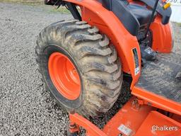 Kubota B3200 4x4 w/Ldr/Mower