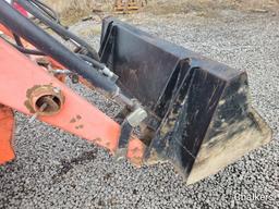 Kubota L3000 4x4 w/Ldr.
