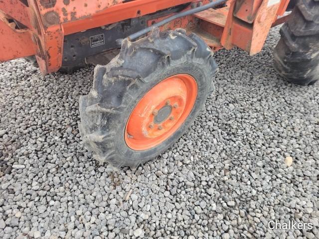 Kubota L3000 4x4 w/Ldr.