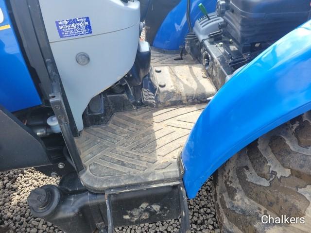 New Holland Workmaster 37 4x4 w/Ldr