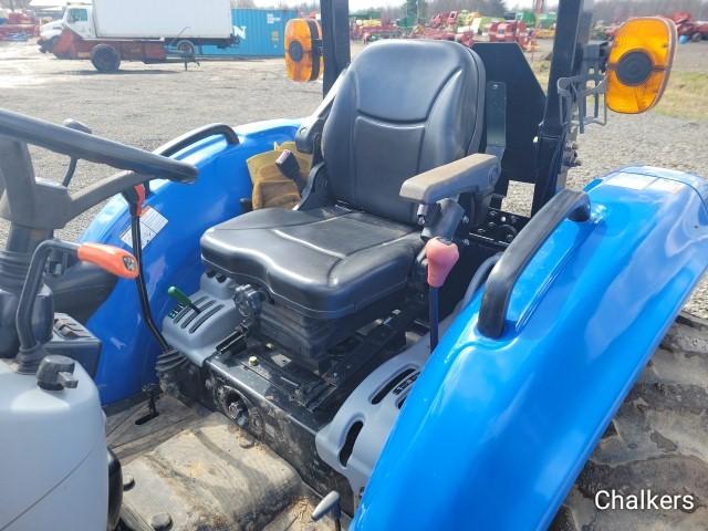New Holland Workmaster 37 4x4 w/Ldr