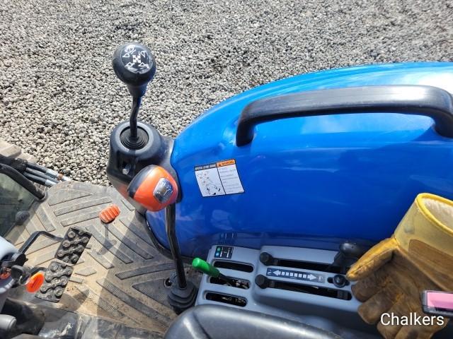 New Holland Workmaster 37 4x4 w/Ldr