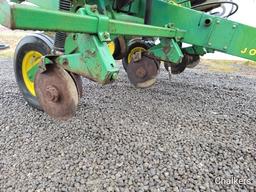 John Deere 7000 4 row Dry Corn Planter