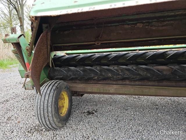 John Deere 1209 Haybine