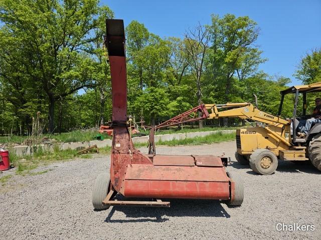 New Holland 770 Chopper w/Grass Head