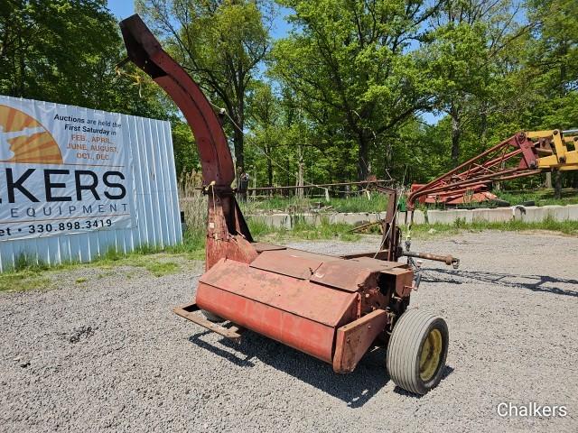 New Holland 770 Chopper w/Grass Head
