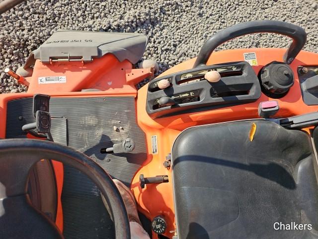 Kuboa BX2660 4x4 w/Ldr/Mower