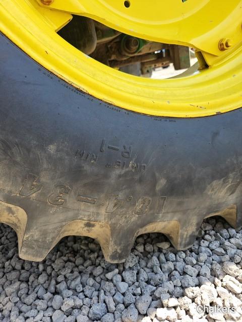 John Deere 6210 4x4 w/Cab/Ldr