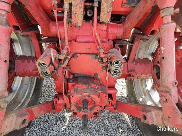 International 1066 4x4 Hydro w/Cab