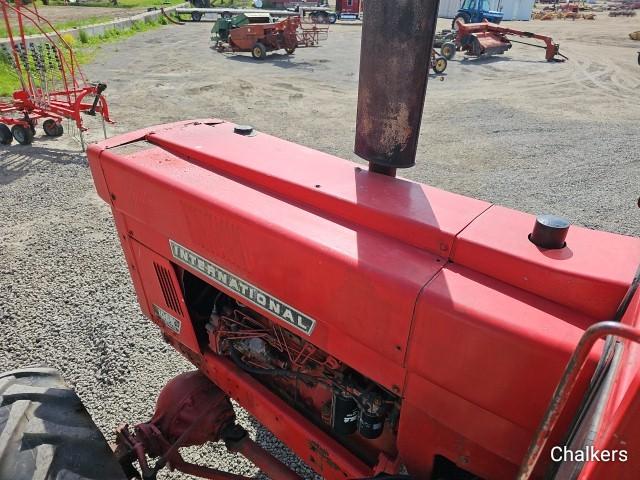 International 1066 4x4 Hydro w/Cab