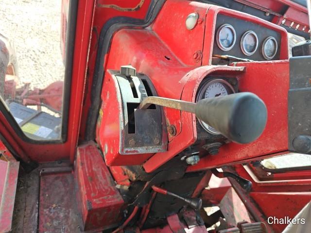 International 1066 4x4 Hydro w/Cab
