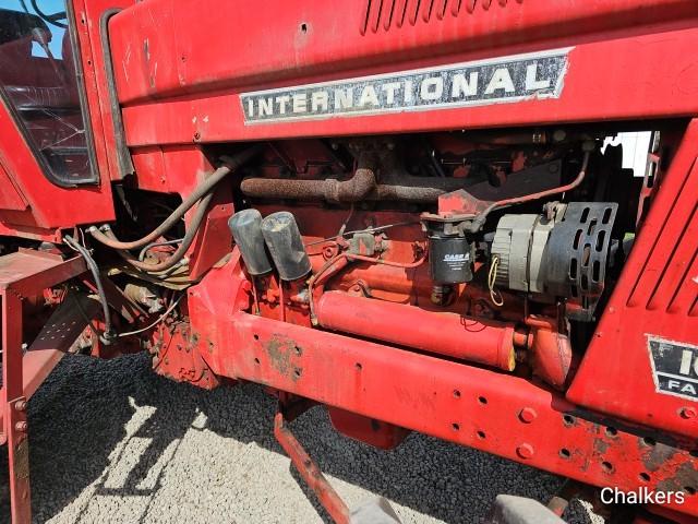 International 1066 4x4 Hydro w/Cab