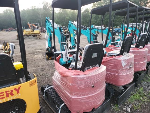 AGT QH12 Mini Excavator
