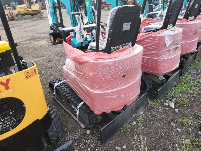 AGT QH12 Mini Excavator