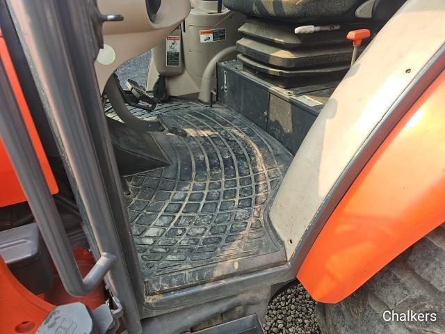 Kubota M6040 4x4 w/Cab/Ldr