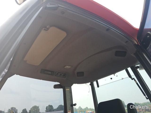 Kubota M6040 4x4 w/Cab/Ldr