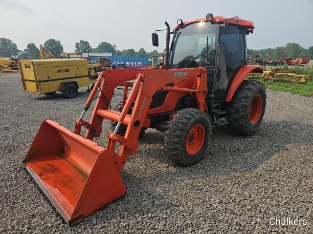 Kubota M6040 4x4 w/Cab/Ldr