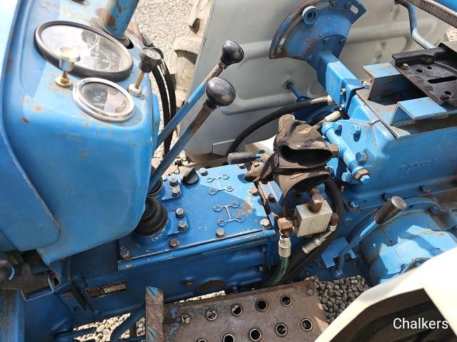 Ford 1900 4x4 w/Ldr.