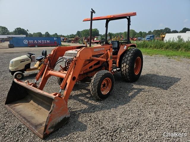 Kubota L4150 4x4 w/Ldr