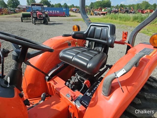 Kubota L2501 4x4 w/Ldr