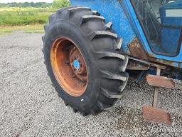 Ford 5600 2wd w/Cab