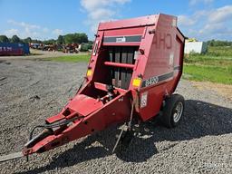 Case IH 8420 Round Baler