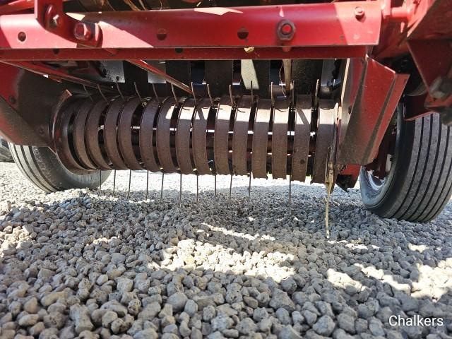 Case IH 8420 Round Baler
