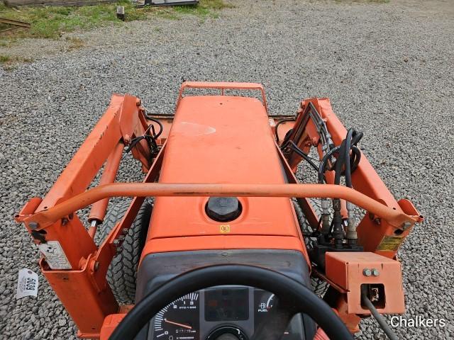 Kubota B2410 4x4 Loader Backhoe w/Belly Mower