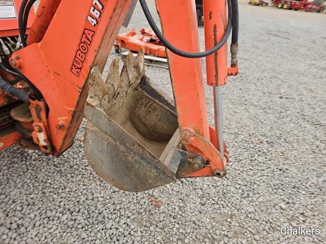 Kubota B2410 4x4 Loader Backhoe w/Belly Mower