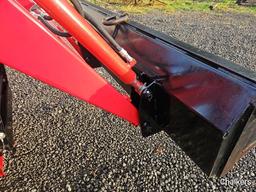 Massey Ferguson 1433 4x4 w/Ldr