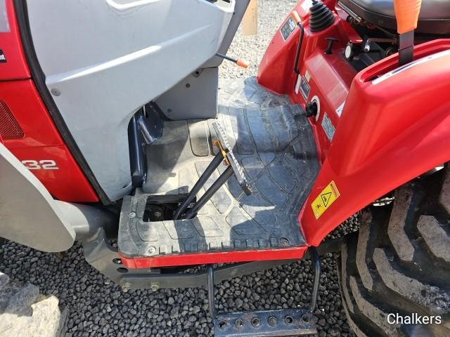 Massey Ferguson 1532 4x4 w/Ldr.