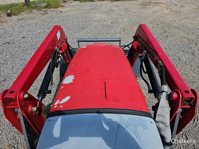 Massey Ferguson 1532 4x4 w/Ldr.