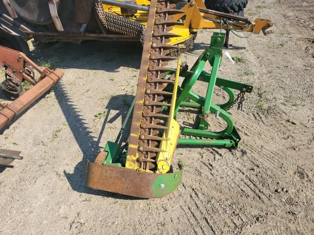 John Deere 350 3pt. Sickle Mower