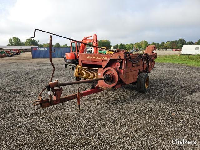 New Holland 315 Square Baler