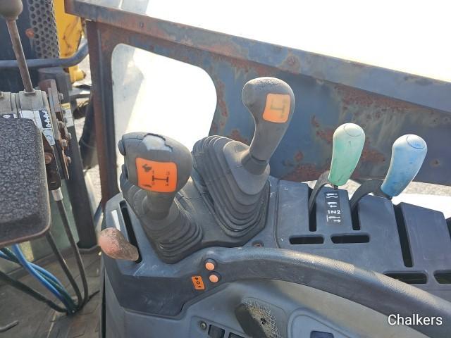New Holland TS115A 2wd w/Side Arm Mower