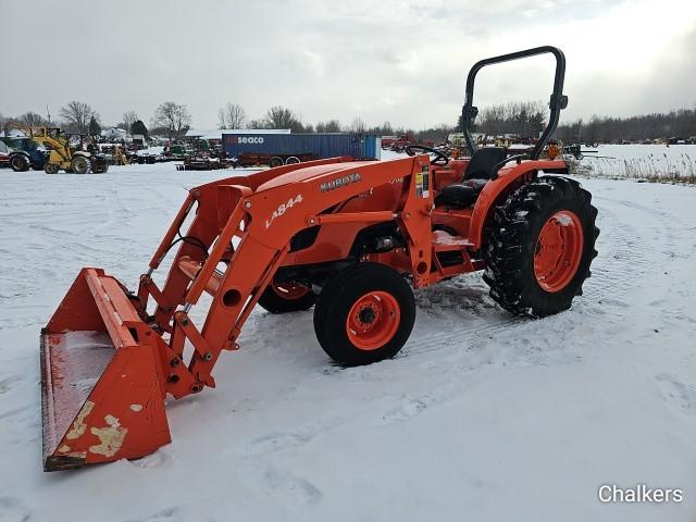 Kubota MX4700 2wd w/Ldr