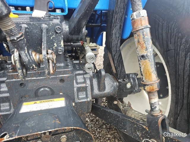 New Holland T1530  4x4
